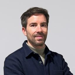 portrait photo of Julien