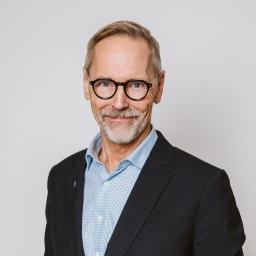 portrait photo of Urban