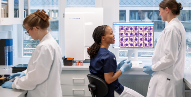 Women in a lab